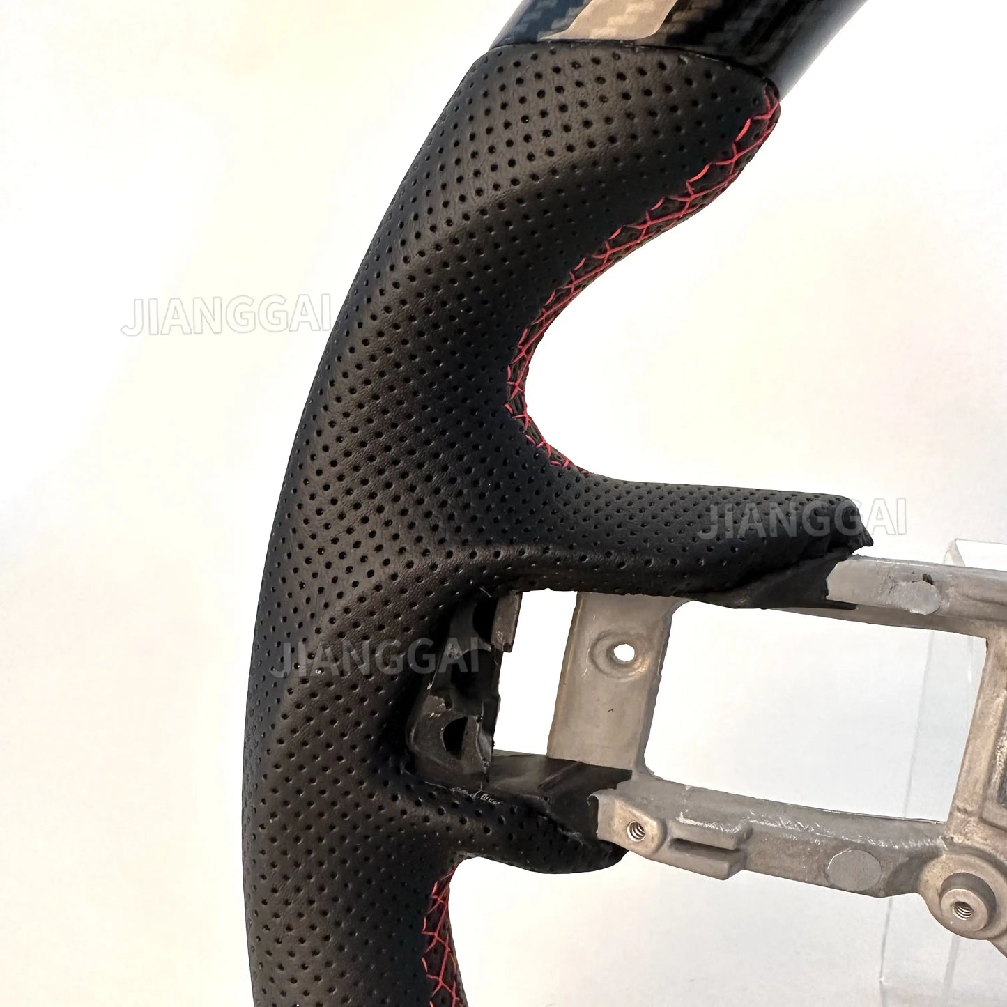 Carbon Fiber Steering Wheel for Ford Mustang GT 2015-2023 GT350, GT500, Racing Steering Wheel Perforated Leather